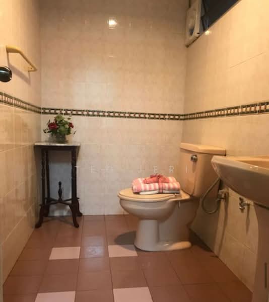Crystal Time Building, 16 Tannery Lane, 2,925 sqft, Light Industrial (B1) For Rent, by Teo Jeri, 20398395 - CommercialGuru.com.sg