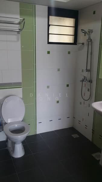55 Havelock Road, 55 Havelock Road, 2 Bedrooms, 699 sqft, HDB Flat For Rent, by Daniel Ong, 20398509 - Common Bathroom - PropertyGuru.com.sg