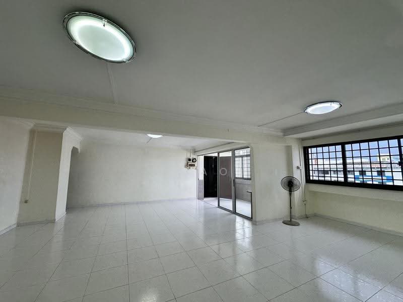2 Chai Chee Road, 2 Chai Chee Road, Bedok / Upper East Coast, 3 Bedrooms, 1,432 sqft, HDB Flat For Rent, by Shao Inn Tian, 20399826 - Living Room - PropertyGuru.com.sg