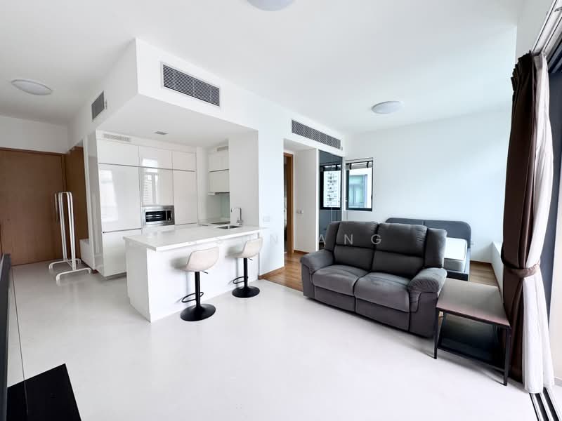 Soleil @ Sinaran, 6 Sinaran Drive, 1 Bedroom, 581 sqft, Condominium For Rent, by Jason Ang, 20401217 - Spacious living and dining area - PropertyGuru.com.sg