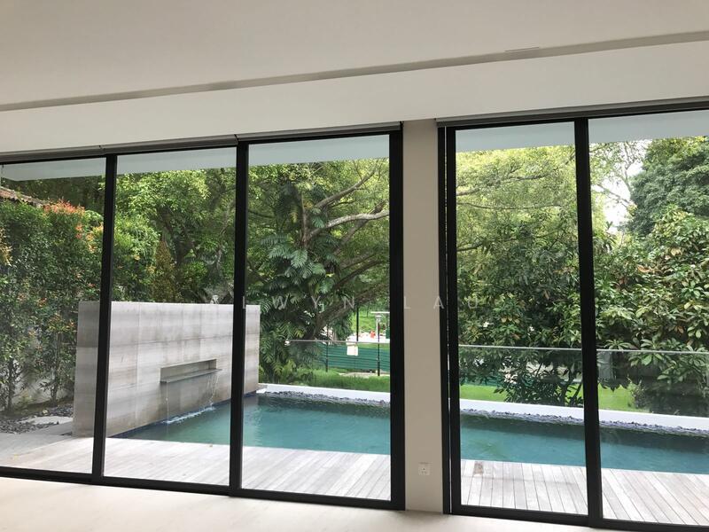 Modern Detached House At Greenleaf, Greenleaf View, 6 Bedrooms, 9,000 sqft, Detached House For Rent, by Alwyn Lau, 20404410 - Living overlooking pool - PropertyGuru.com.sg