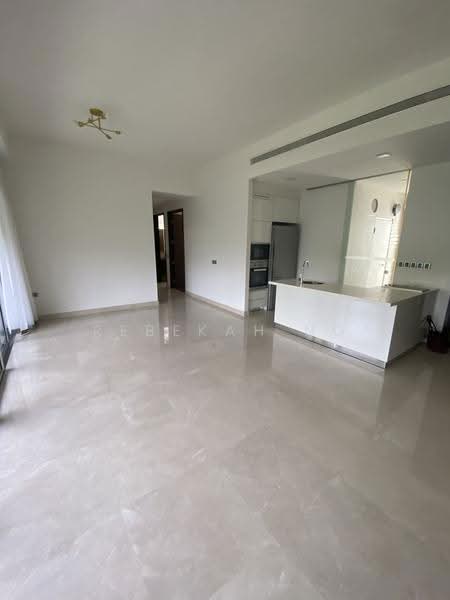 Three Balmoral, 3 Balmoral Road, Tanglin / Holland / Bukit Timah, 3 Bedrooms, 1,538 sqft, Condominium For Sale, by Rebekah Ng, 20405853 - PropertyGuru.com.sg