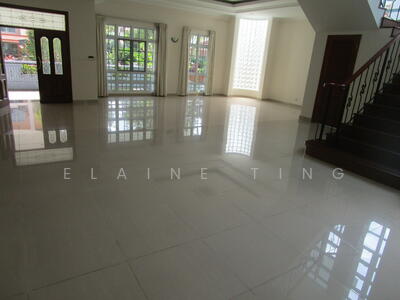 For Sale - Pinewood Grove Woods Grove Bungalow MRT