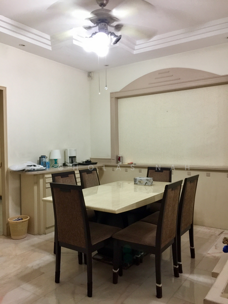 11 Glasgow Road, Glasgow Road, 4 Bedrooms, 2,500 sqft, Terraced House For Rent, by Nicholas Nah, 20416440 - PropertyGuru.com.sg