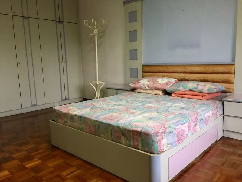 11 Glasgow Road, Glasgow Road, 4 Bedrooms, 2,500 sqft, Terraced House For Rent, by Nicholas Nah, 20416440 - PropertyGuru.com.sg