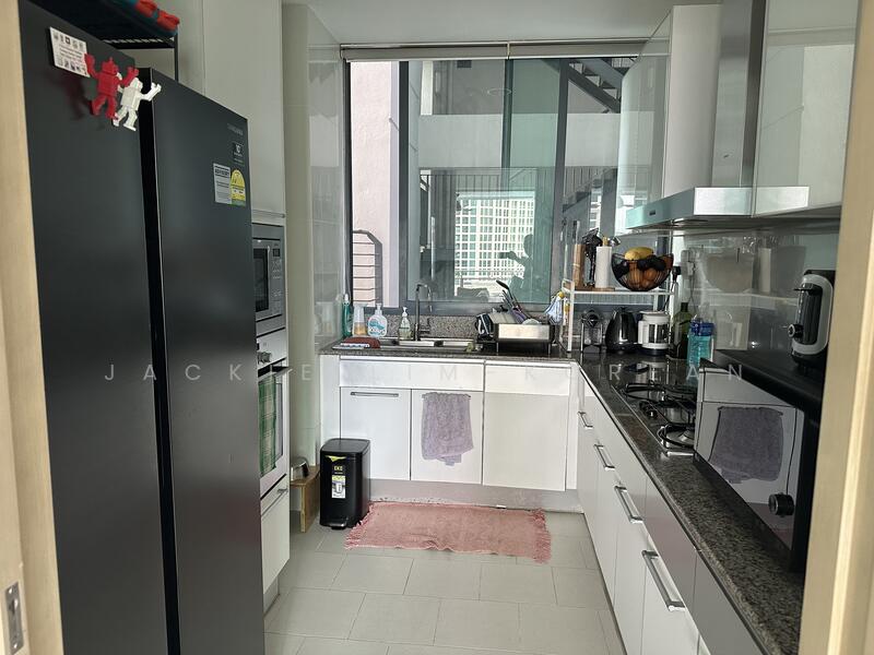 For Rent - Rivergate