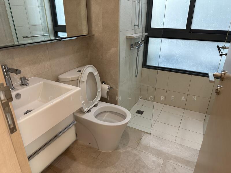 For Rent - Rivergate