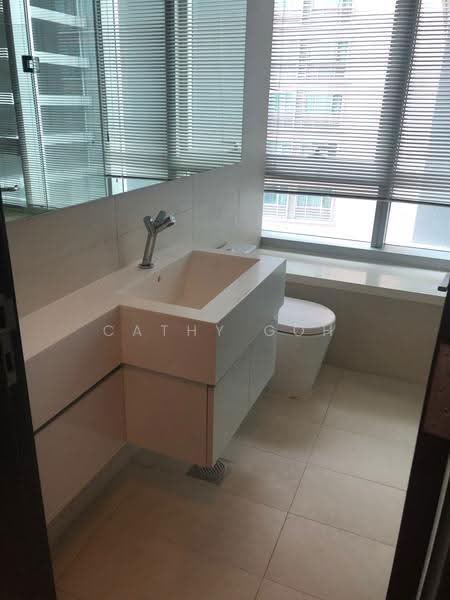 The Rochester Residences, 33 Rochester Drive, Buona Vista / West Coast / Clementi New Town, 3 Bedrooms, 1,701 sqft, Apartment For Rent, by Cathy Goh, 20420922 - Master bathroom - PropertyGuru.com.sg