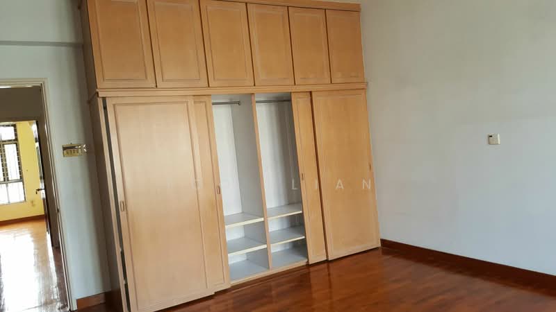 Stratton Walk, Stratton Walk, 4 Bedrooms, 2,400 sqft, Terraced House For Rent, by Foo Elian, 20420932 - PropertyGuru.com.sg