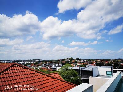 For Rent - MODERN Concept 5 bedroom Semi-D With INFINITY POOL!!