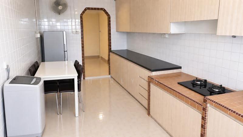 157 Bedok South Avenue 3, 157 Bedok South Avenue 3, Bedok / Upper East Coast, 3 Bedrooms, 893 sqft, HDB Flat For Rent, by Sherlynn Gaw, 20426417 - Kitchen - PropertyGuru.com.sg