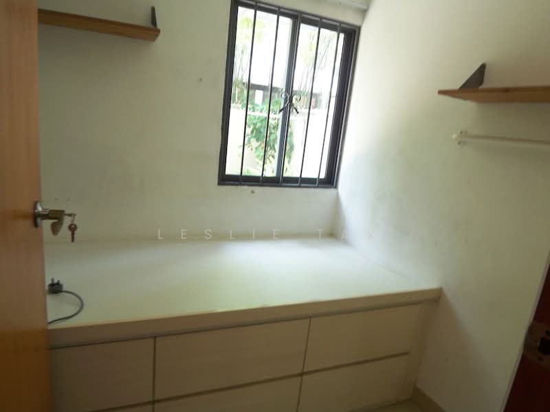 Stratton Green, Stratton Drive, 5 Bedrooms, 3,300 sqft, Terraced House For Rent, by Leslie Tay, 20430004 - PropertyGuru.com.sg