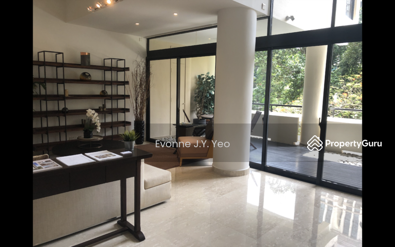 For Rent - The Colonnade