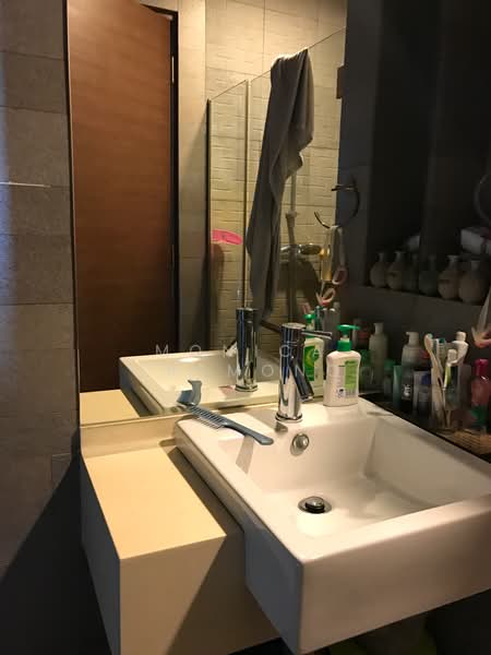 The Legend, 361 Bukit Timah Road, 3 Bedrooms, 1,400 sqft, Condominium For Rent, by Monica Lasmono, 20446288 - PropertyGuru.com.sg