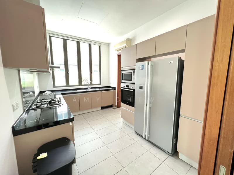 3 Lovely Detached Homes Available - See all 3, Hassle-Free, Dunsfold Drive, 6 Bedrooms, 4,800 sqft, Detached House For Rent, by Amy Chew, 20446874 - PropertyGuru.com.sg