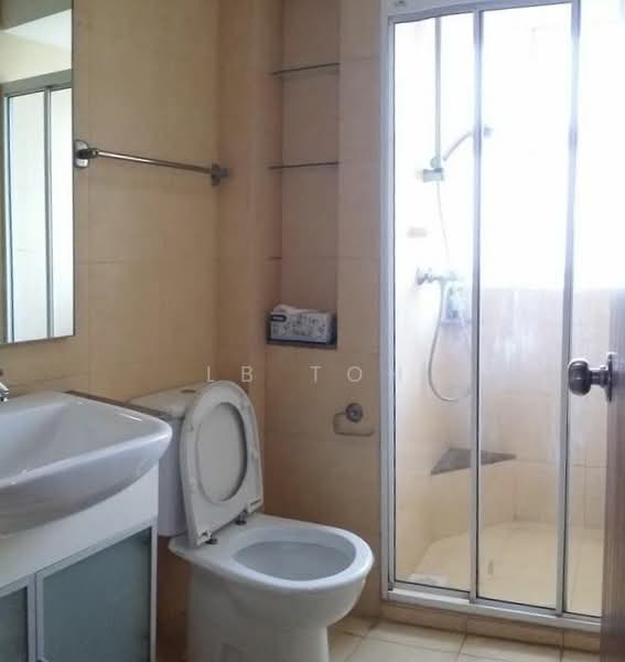 The Warren, 37 Choa Chu Kang Loop, 3 Bedrooms, 1,238 sqft, Condominium For Rent, by LB Toh, 20452880 - PropertyGuru.com.sg