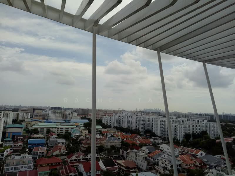 Nice unblocked view from rooftop