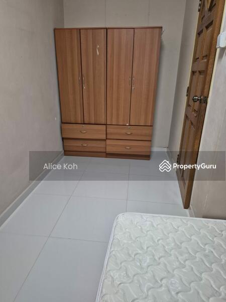 For Rent - 668B Jurong West Street 64