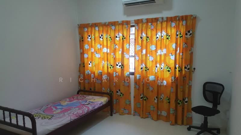 Eng Kong Estate, Eng Kong Gardens, 5 Bedrooms, 4,000 sqft, Semi-Detached House For Rent, by Richard Ong, 20459359 - PropertyGuru.com.sg