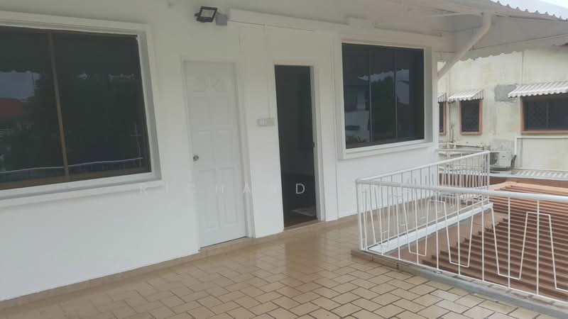 Eng Kong Estate, Eng Kong Gardens, 5 Bedrooms, 4,000 sqft, Semi-Detached House For Rent, by Richard Ong, 20459359 - PropertyGuru.com.sg