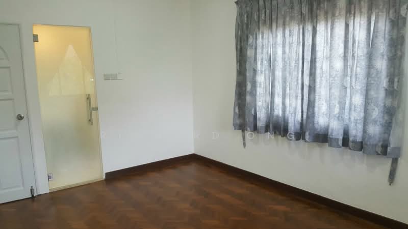 Eng Kong Estate, Eng Kong Gardens, 5 Bedrooms, 4,000 sqft, Semi-Detached House For Rent, by Richard Ong, 20459359 - PropertyGuru.com.sg