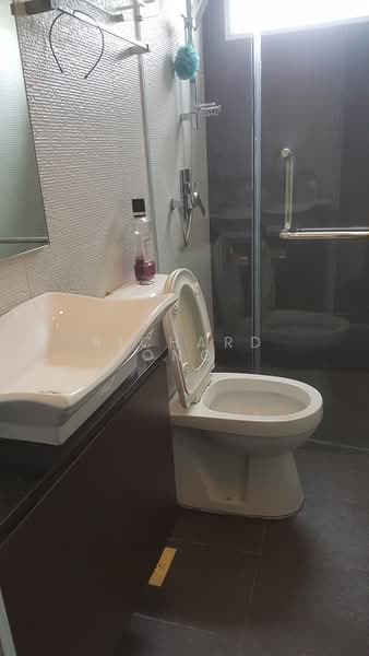Eng Kong Estate, Eng Kong Gardens, 5 Bedrooms, 4,000 sqft, Semi-Detached House For Rent, by Richard Ong, 20459359 - PropertyGuru.com.sg