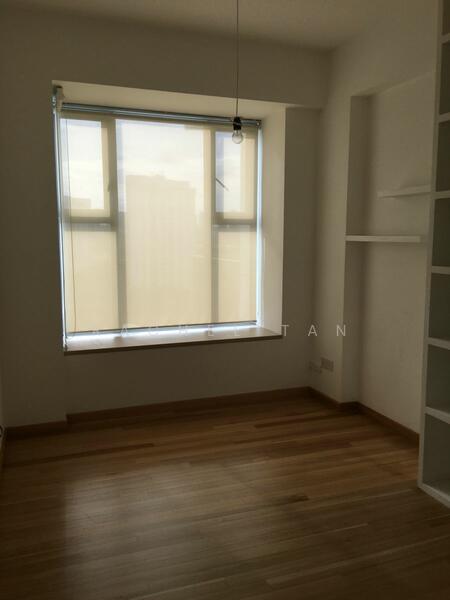 Spacious common room