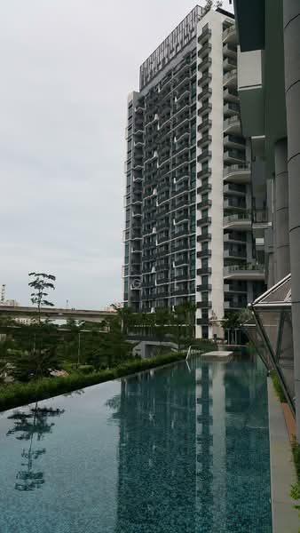 J Gateway, 2 Gateway Drive, 2 Bedrooms, 678 sqft, Condominium For Rent, by Ning Lee, 20462026 - PropertyGuru.com.sg