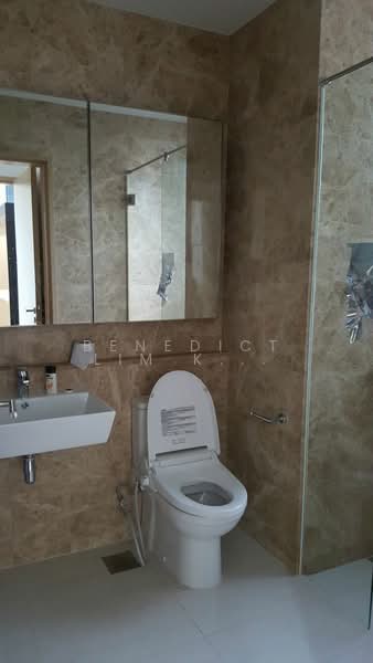Boathouse Residences, 23 Upper Serangoon View, 2 Bedrooms, 955 sqft, Condominium For Rent, by Benedict Lim Kim Heng, 20464968 - PropertyGuru.com.sg