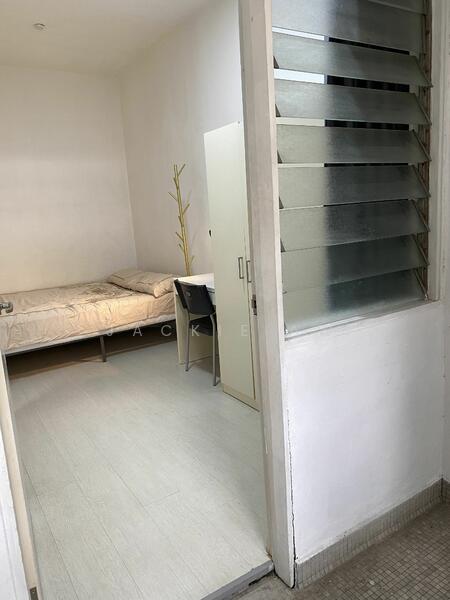 Orchard Towers, 400 Orchard Road, Room Rental, 90 sqft, Apartment For Rent, by Jackie Aw, 20465888 - PropertyGuru.com.sg