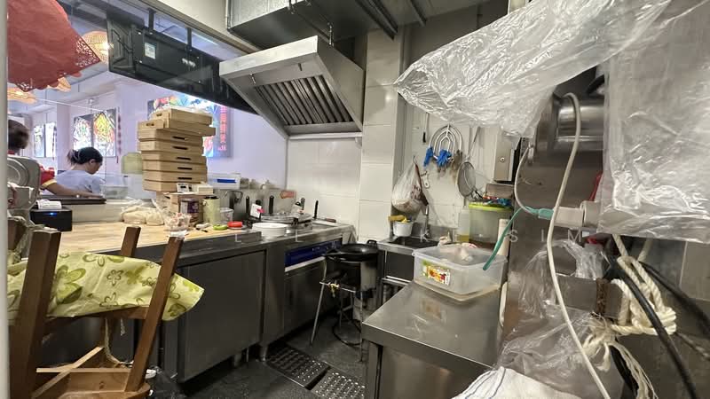 F&B Approved Shophouse in Prime Pagoda Street Chinatown, MRT, Pagoda Street | Trengganu Street | Mosque Street, 1,570 sqft, Food & Beverage For Rent, by Ada Lee Yoke Sim, 20468953 - CommercialGuru.com.sg