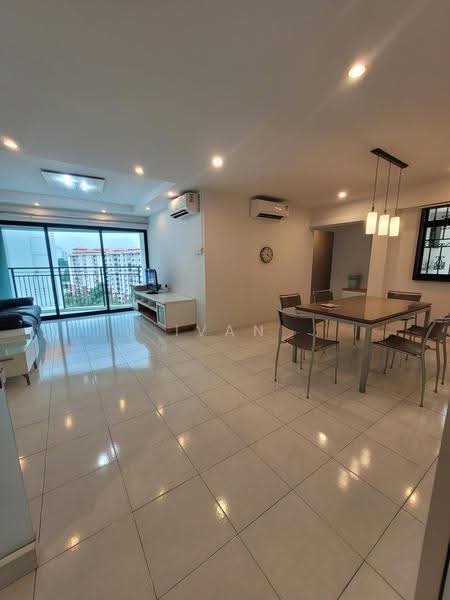 683B Jurong West Central 1, 683B Jurong West Central 1, Boon Lay / Jurong / Tuas, 3 Bedrooms, 1,184 sqft, HDB Flat For Rent, by Ivan Goh, 20474051 - Living Room - PropertyGuru.com.sg