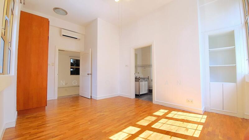 Leonie Condotel, 2 Leonie Hill Road, 4 Bedrooms, 2,715 sqft, Condominium For Rent, by Ng Jonathan, 20476401 - PropertyGuru.com.sg