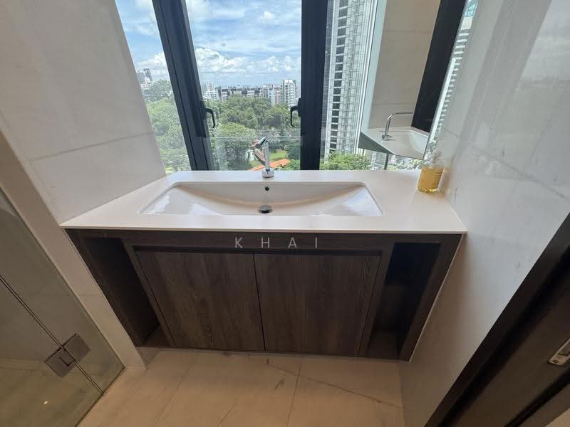 The Scotts Tower, 38 Scotts Road, Orchard / River Valley, 2 Bedrooms, 850 sqft, Condominium For Rent, by Khai sng, 20484141 - Bathroom - PropertyGuru.com.sg