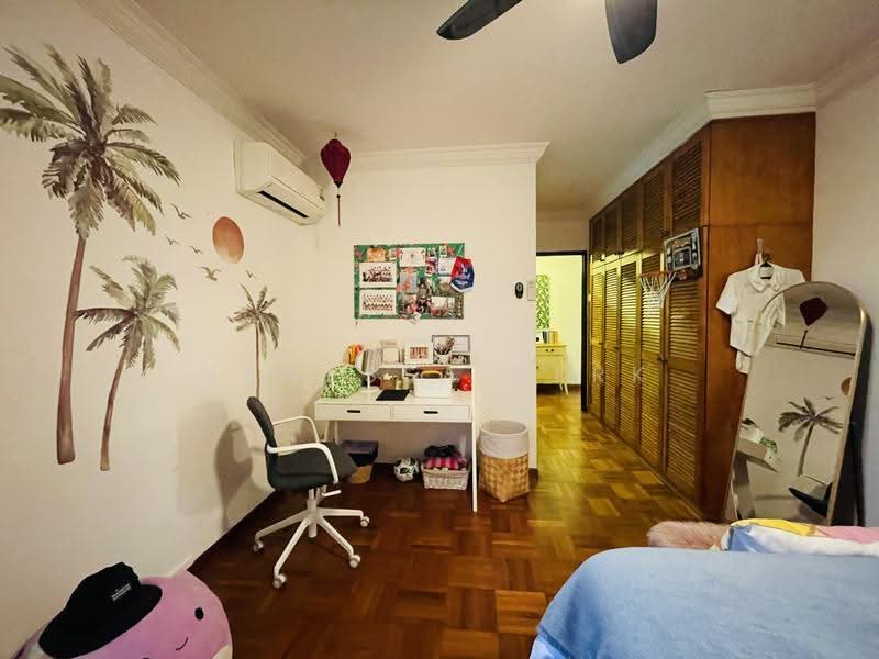 Lim Tai See Walk, Lim Tai See Walk, Tanglin / Holland / Bukit Timah, 5 Bedrooms, 3,800 sqft, Semi-Detached House For Rent, by Vanessa Terk, 20484318 - Bedroom - PropertyGuru.com.sg