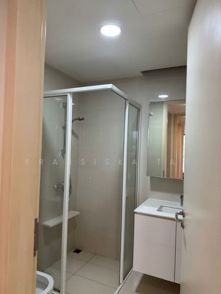 Bedok Residences, 24 Bedok North Drive, 2 Bedrooms, 883 sqft, Condominium For Rent, by Fransiska Tan, 20489051 - PropertyGuru.com.sg