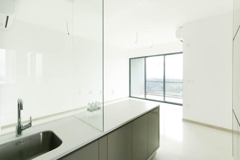 J Gateway, 2 Gateway Drive, Boon Lay / Jurong / Tuas, 4 Bedrooms, 1,163 sqft, Condominium For Rent, by Jane Lim, 20497982 - Wet Kitchen - PropertyGuru.com.sg