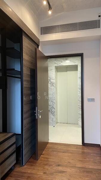 The Scotts Tower, 38 Scotts Road, 2 Bedrooms, 850 sqft, Condominium For Rent, by Eric Leong Yi Da, 20500031 - PropertyGuru.com.sg