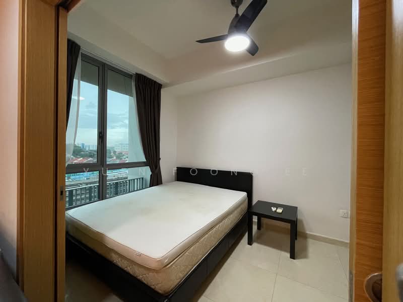 The Glades, 12 Bedok Rise, 1 Bedroom, 452 sqft, Condominium For Rent, by Yuen Foong Ee, 20501977 - PropertyGuru.com.sg