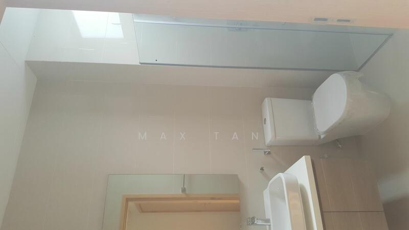 Master Bedroom Toilet