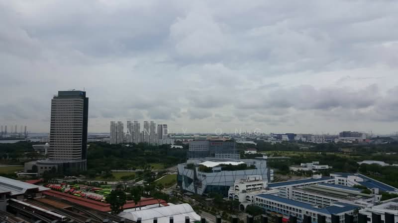 J Gateway, 6 Gateway Drive, 2 Bedrooms, 678 sqft, Condominium For Rent, by Andy Ong, 20504236 - Great unblocked Views - PropertyGuru.com.sg