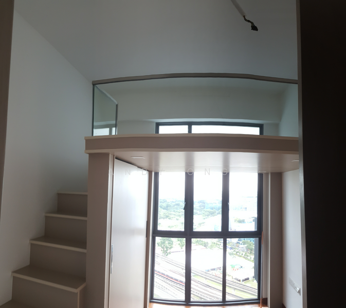 J Gateway, 6 Gateway Drive, 2 Bedrooms, 678 sqft, Condominium For Rent, by Andy Ong, 20504236 - Loft Master Bedroom - PropertyGuru.com.sg