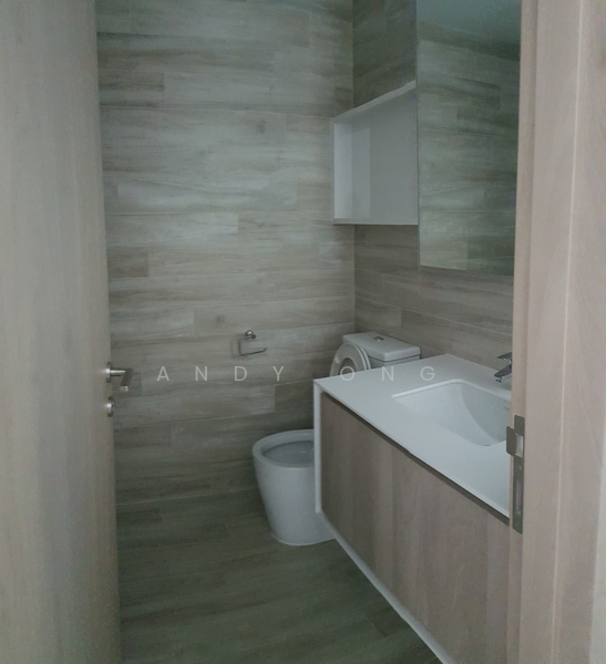 J Gateway, 6 Gateway Drive, 2 Bedrooms, 678 sqft, Condominium For Rent, by Andy Ong, 20504236 - PropertyGuru.com.sg