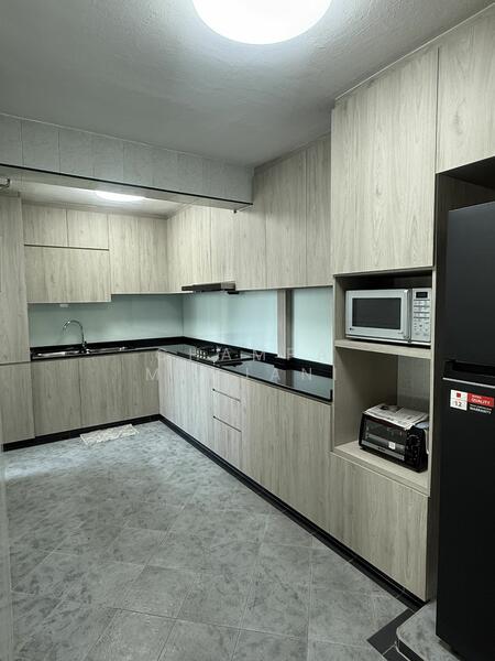 For Rent - 77 Marine Drive