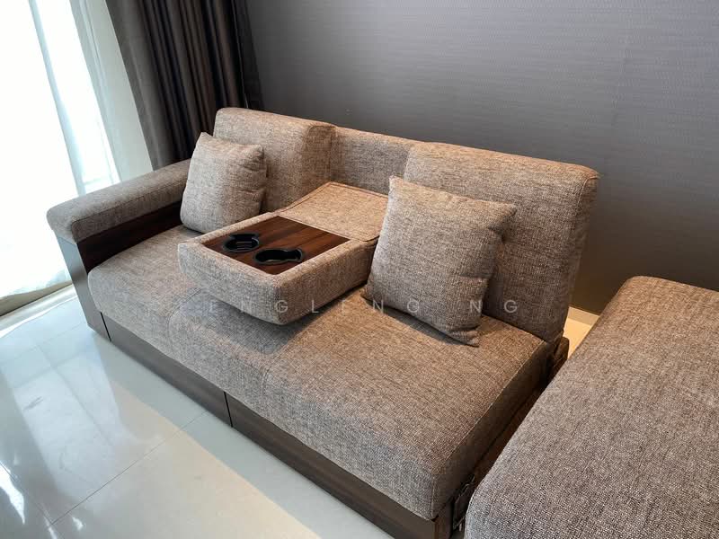 Scotts Square, 6 Scotts Road, 1 Bedroom, 624 sqft, Apartment For Rent, by Lengleng Ng, 20509989 - PropertyGuru.com.sg