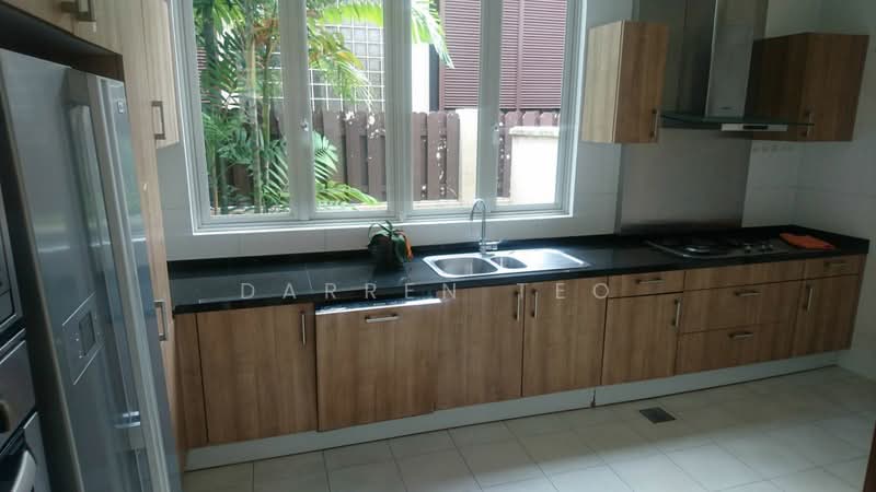 🌟 Bradell Heights Spacious Living Detached Bungalow 🌟, , 7 Bedrooms, 5,700 sqft, Detached House For Rent, by Darren Teo, 20517303 - PropertyGuru.com.sg