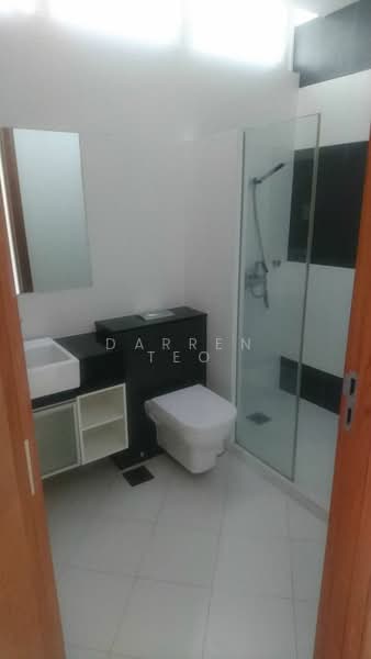 🌟 Bradell Heights Spacious Living Detached Bungalow 🌟, , 7 Bedrooms, 5,700 sqft, Detached House For Rent, by Darren Teo, 20517303 - PropertyGuru.com.sg