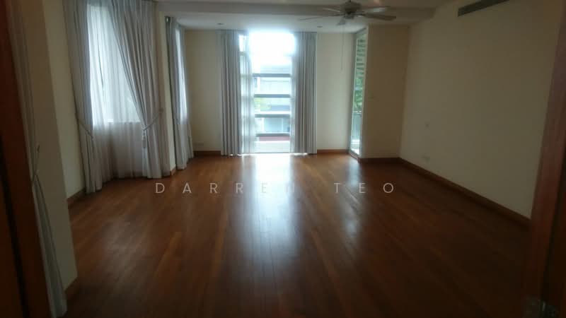 🌟 Bradell Heights Spacious Living Detached Bungalow 🌟, , 7 Bedrooms, 5,700 sqft, Detached House For Rent, by Darren Teo, 20517303 - PropertyGuru.com.sg