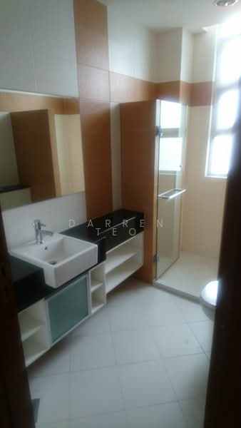 🌟 Bradell Heights Spacious Living Detached Bungalow 🌟, , 7 Bedrooms, 5,700 sqft, Detached House For Rent, by Darren Teo, 20517303 - PropertyGuru.com.sg