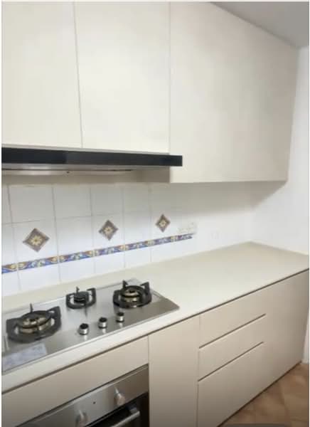 For Rent - Parc Palais